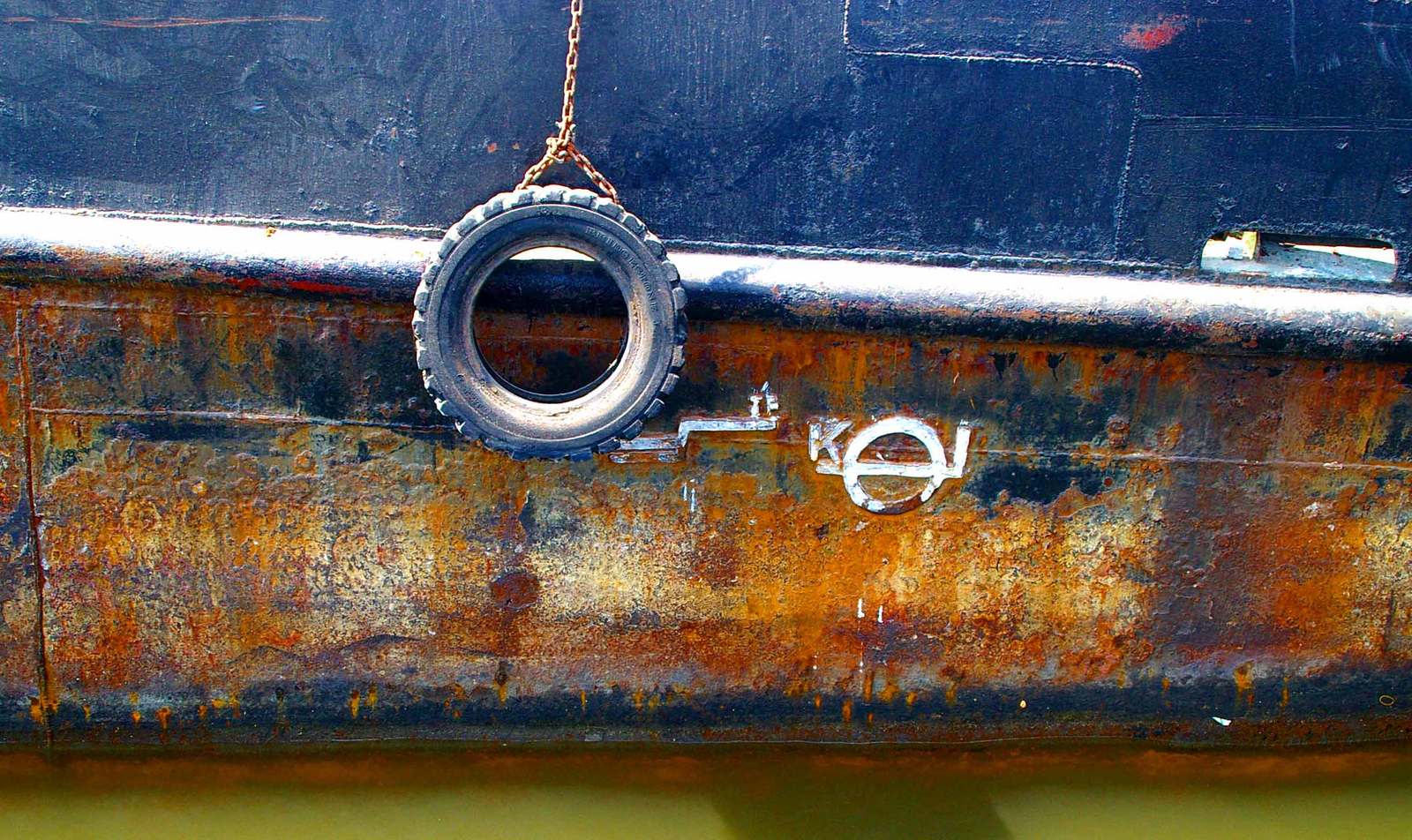 ship-details-1191108